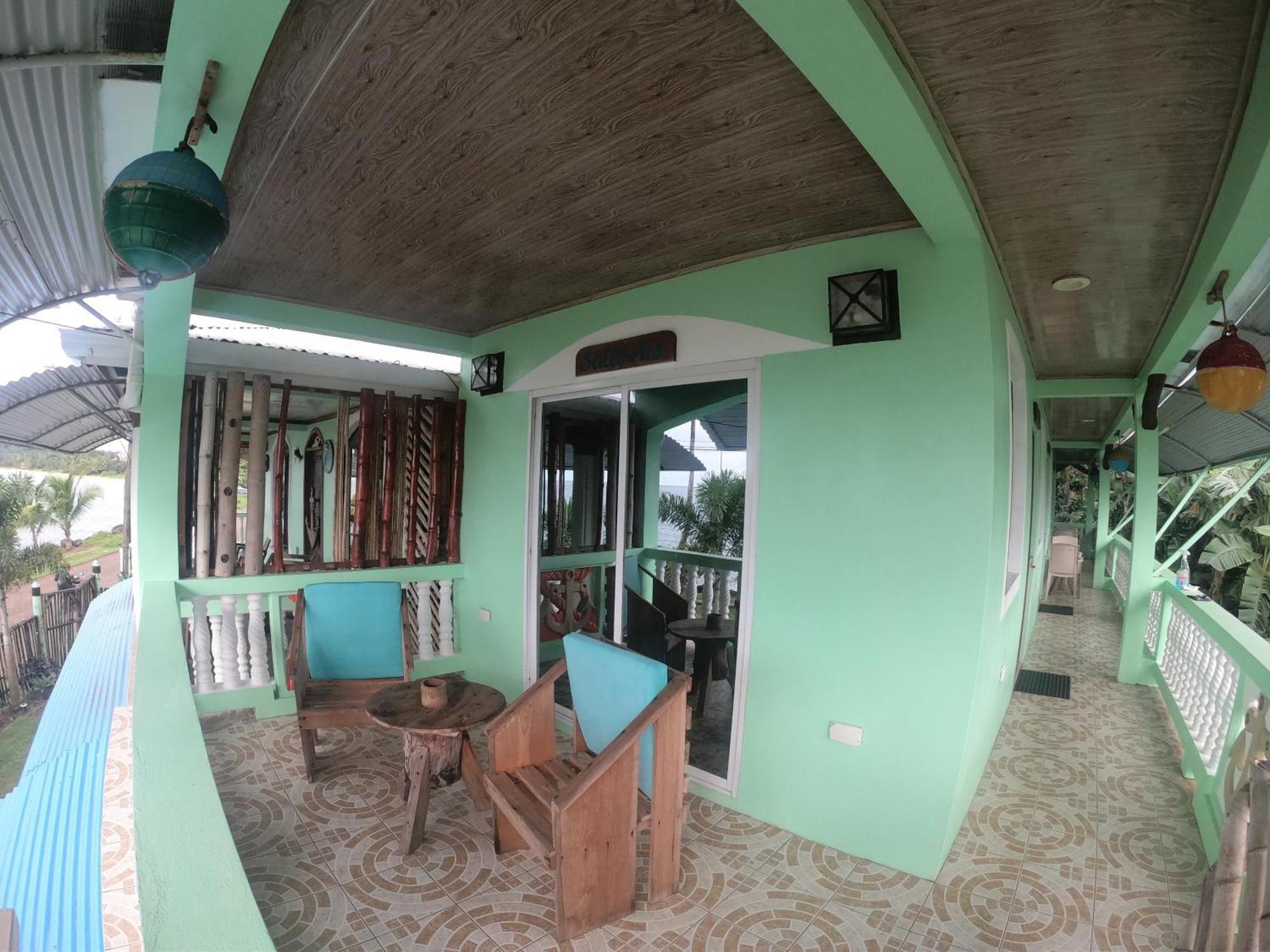 Hospedaje Rosa Del Mar & Sweets Cafe South End ภายนอก รูปภาพ